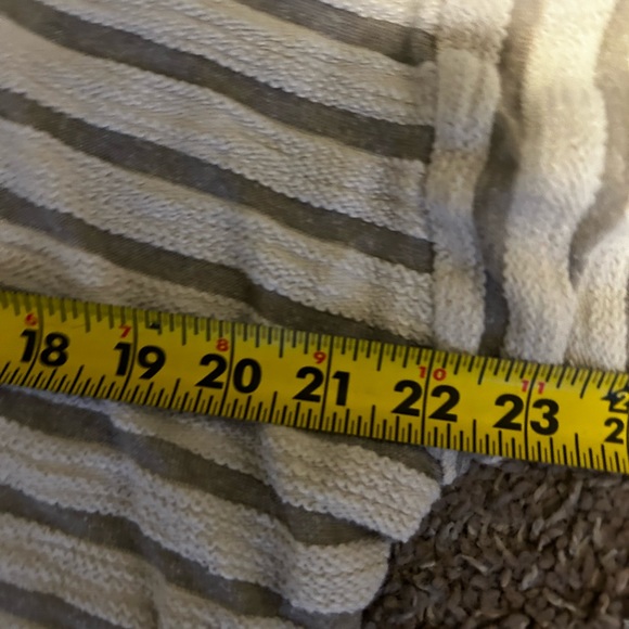 Southern Marsh Cream Knit Crewneck - Picture 3 of 8